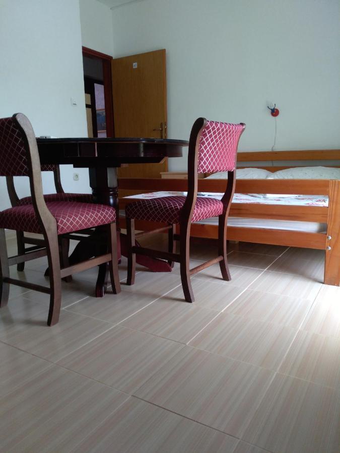 Apartment Stella มูร์แตร์ ภายนอก รูปภาพ
